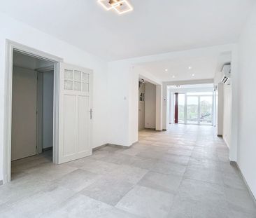 Huis te huur in Saint-Gérard voor € 1.130 met 3 slaapkamers - Photo 1