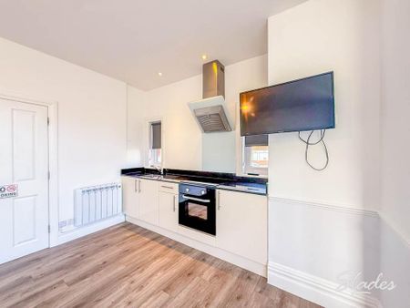 Studio to rent - Photo 4