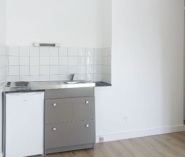 Appartement à louer - REIMS/ PROCHE AVENUE DE PARIS - Photo 1