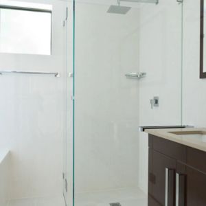 Perfectly Proportioned Newport Apartment - Photo 2