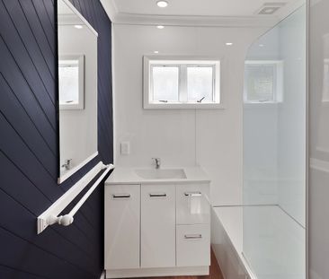 Wainui Living! - Photo 2