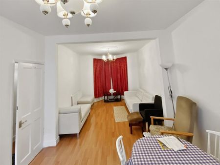 2 bedroom terraced house to rent - Photo 4