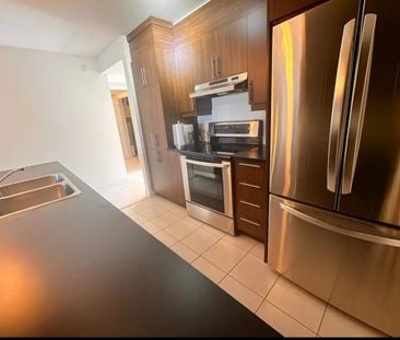 🏠 SUPERBE CONDO 2 CHAMBRES À CHOMEDEY LAVAL🏠 - Photo 2