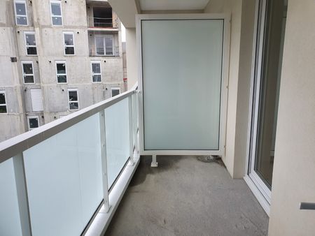 Location Appartement 2 pièces 41m² VALENCIENNES 59300 - Photo 2