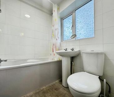 Varley Gardens, Flanderwell, Rotherham, S66 - Photo 5