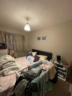 2 Bed Flat, Adeliza Close, IG11 - Photo 1