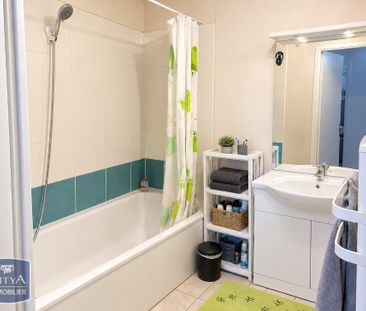 Location Appartement 3 pièces 57m² SAUMUR 49400 - Photo 5
