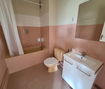 Location Appartement 1 pièce 28m² ANGERS 49000 - Photo 2