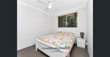 Chic 2-Bedroom Apartment in the Heart of Mount Annan - Photo 4