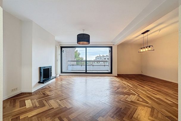 Lumineux appt (+-132m²) - 2 chambres + 3 terrasses. - Photo 1
