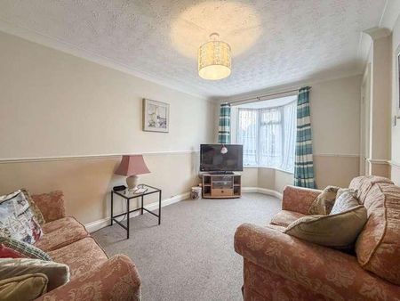 Farriers Court, Orton, Peterborough, PE2 - Photo 2