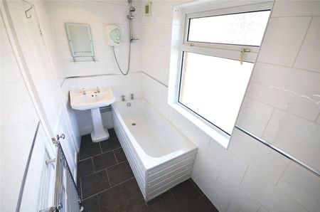 Norfolk Avenue, Whitefield, Manchester, M45 6DY - Photo 4