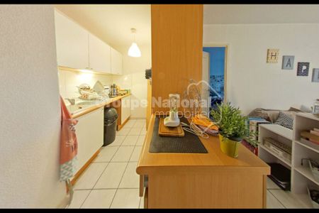 Appartement -T2 - VILLENEUVE LES AVIGNON, - Photo 5
