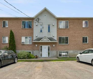 🏡 Grand 4 ½ à louer à Coteau-du-Lac | Stationnement, rangement et c... - Photo 3