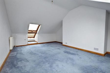 4 bedroom terraced house to rent - Photo 3