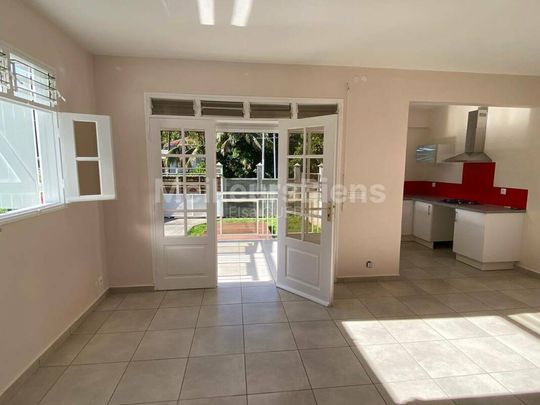 Bien habitation - Photo 1