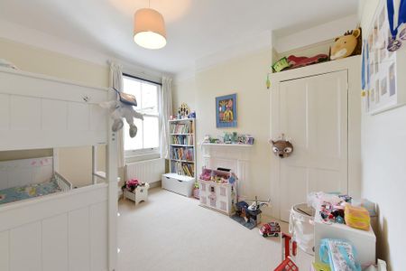 4 bedroom house to rent - Photo 3