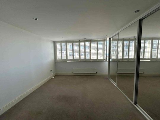 3 bedroom flat to rent - Photo 1