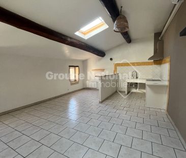 BOULBON - Appartement T2 dans le centre du village., - Photo 1