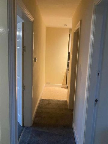 Ridgacre Lane, Birmingham, B32 - Photo 5