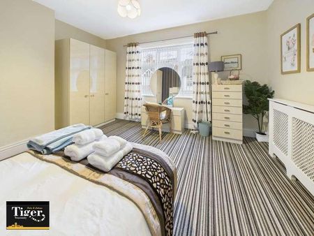 Breck Road, Blackpool, FY3 - Photo 4