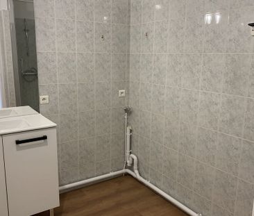 Appartement à louer à Malemort - Photo 3