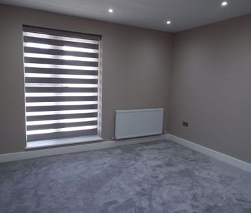 Fishponds Road, Wokingham - Photo 4