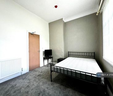 1 bedroom in a house share to rent - Photo 3