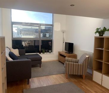 1 bedroom property to rent - Photo 4