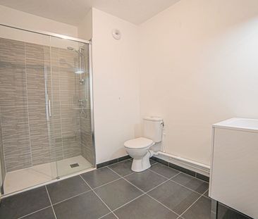 Location Appartement 3 pièces 59m² LE PETIT QUEVILLY 76140 - Photo 3