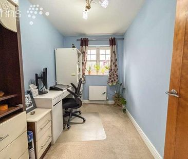 Mitford Court, Mitford Close Three Mile Cross, Reading, RG7 - Photo 3