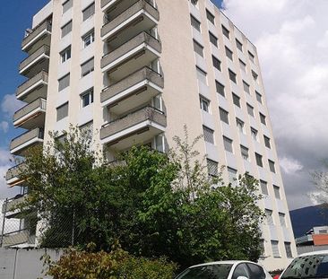 Schöne moderne 3.5 Zimmerwohnung im Erdgeschoss - Photo 2