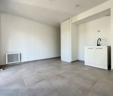 SUPERBE T2 D'ENVIRON 35 M2 EN REZ-DE-JARDIN - Photo 2