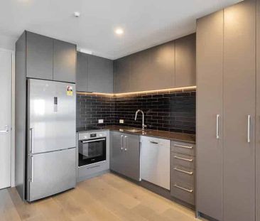 Modern apartment in sunny Point Chevalier - Photo 5