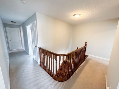 For Lease - 21 Fitzroy Avenue, Markham, Ontario - Photo 2