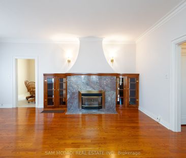 For Lease - 469 Evans Avenue, Toronto, Ontario - Photo 2