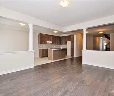 For Lease - 4 Applegate Drive, East Gwillimbury, Ontario - Photo 1