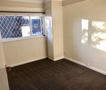 4 bedroom house to rent - Photo 2