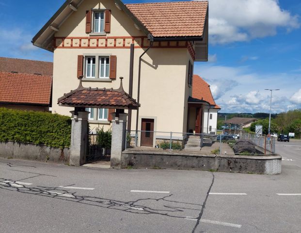 6 Zimmer, 210 m² - Foto 1