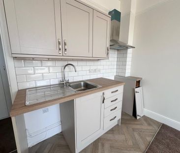 2 bedroom house to rent - Photo 3