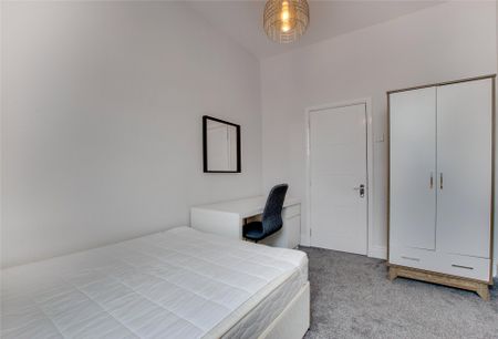 Clayton Road, Jesmond, Newcastle Upon Tyne, NE2 - Photo 2