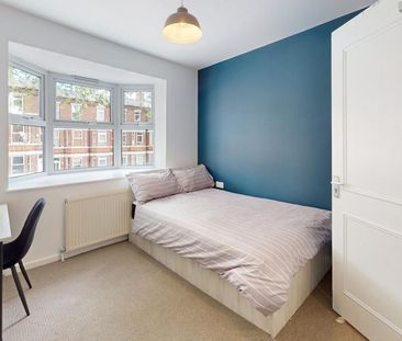 6 bedroom house to rent - Photo 3