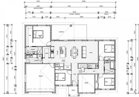 CALALA - Four Bedroom Hamptons Style Home - Photo 5