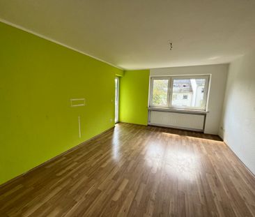 FAMILIEN AUFGEPASST!! Großzügige 4 Zimmer Wohnung in WARSTEIN-BELECKE - Photo 4