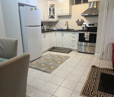 2 bd Basement Suite for Rent in Mississauga, ON - Photo 2