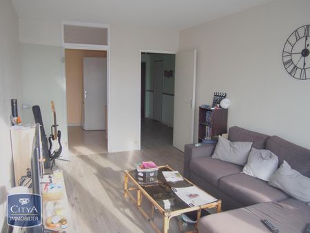 Location Appartement 2 pièces 48m² ANGERS 49000 - Photo 2