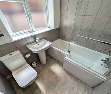 2 Bedroom Semi Detached To Let - Photo 2