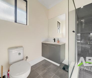 Spacious Modern Family Home Packed With Comfort and Convenience - Photo 1