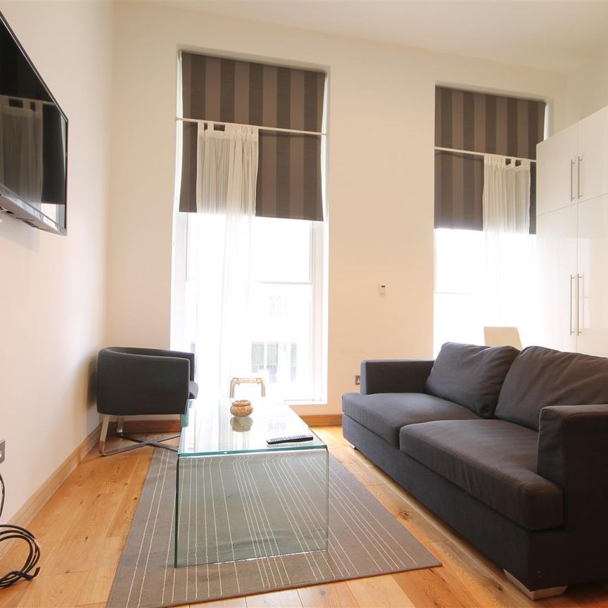 Murton House, Newcastle Upon Tyne - Photo 1