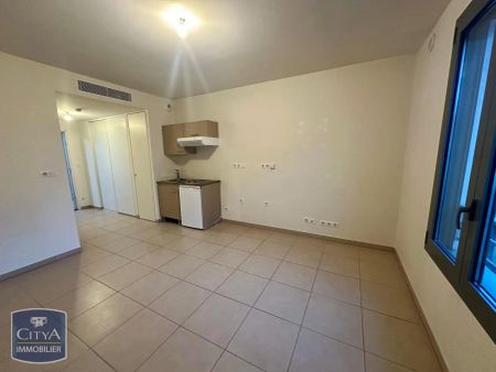 Appartement à louer 1 pièce 23.97m² - Photo 2